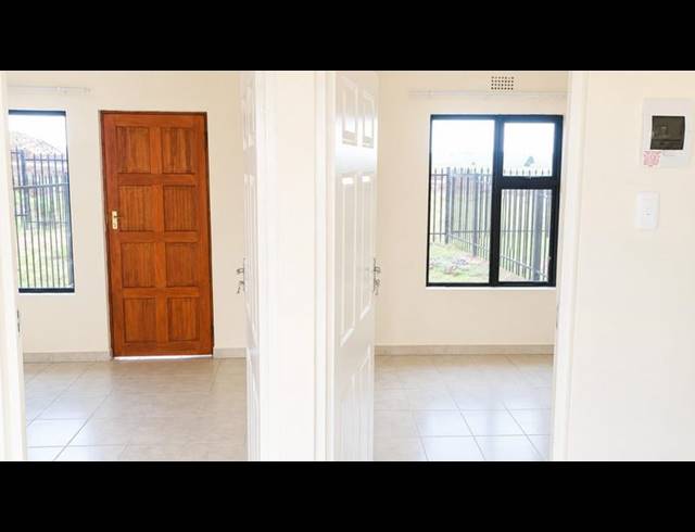 2 BEDROOM PROPERTY TO RENT IN NCAMBEDLANA